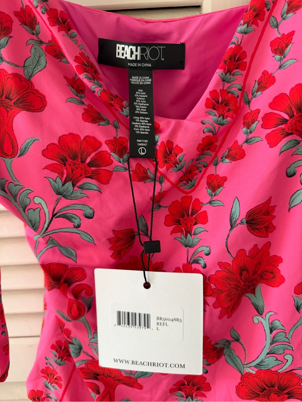 Beach Riot Akira Red Pink Floral Print Swimsuit bow tie straps Sz Large NWT - Picture 11 of 11